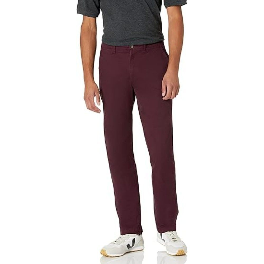 Amazon Essentials Men's Chino Pants 38"W x 30"L Burgundy Athletic-Fit Mid-Rise